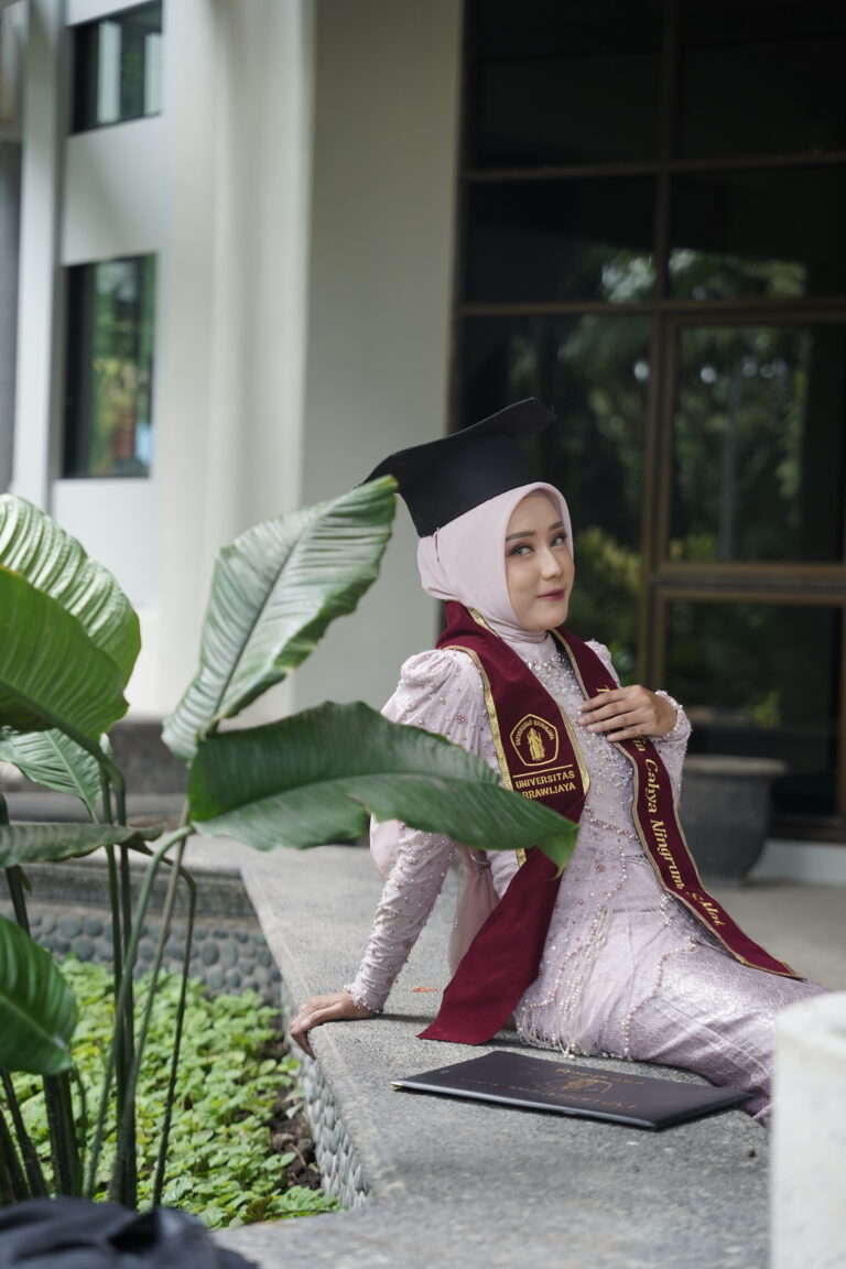 Tri Aulia Cahya Ningrum